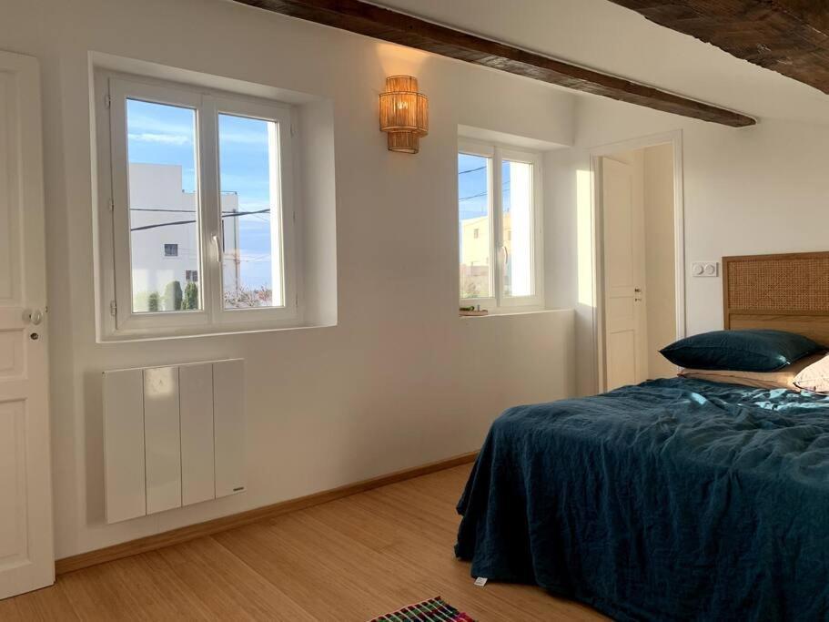 Villa En Bord De Mer A Malmousque Марсель Экстерьер фото