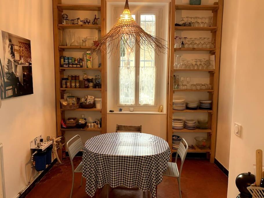 Villa En Bord De Mer A Malmousque Марсель Экстерьер фото